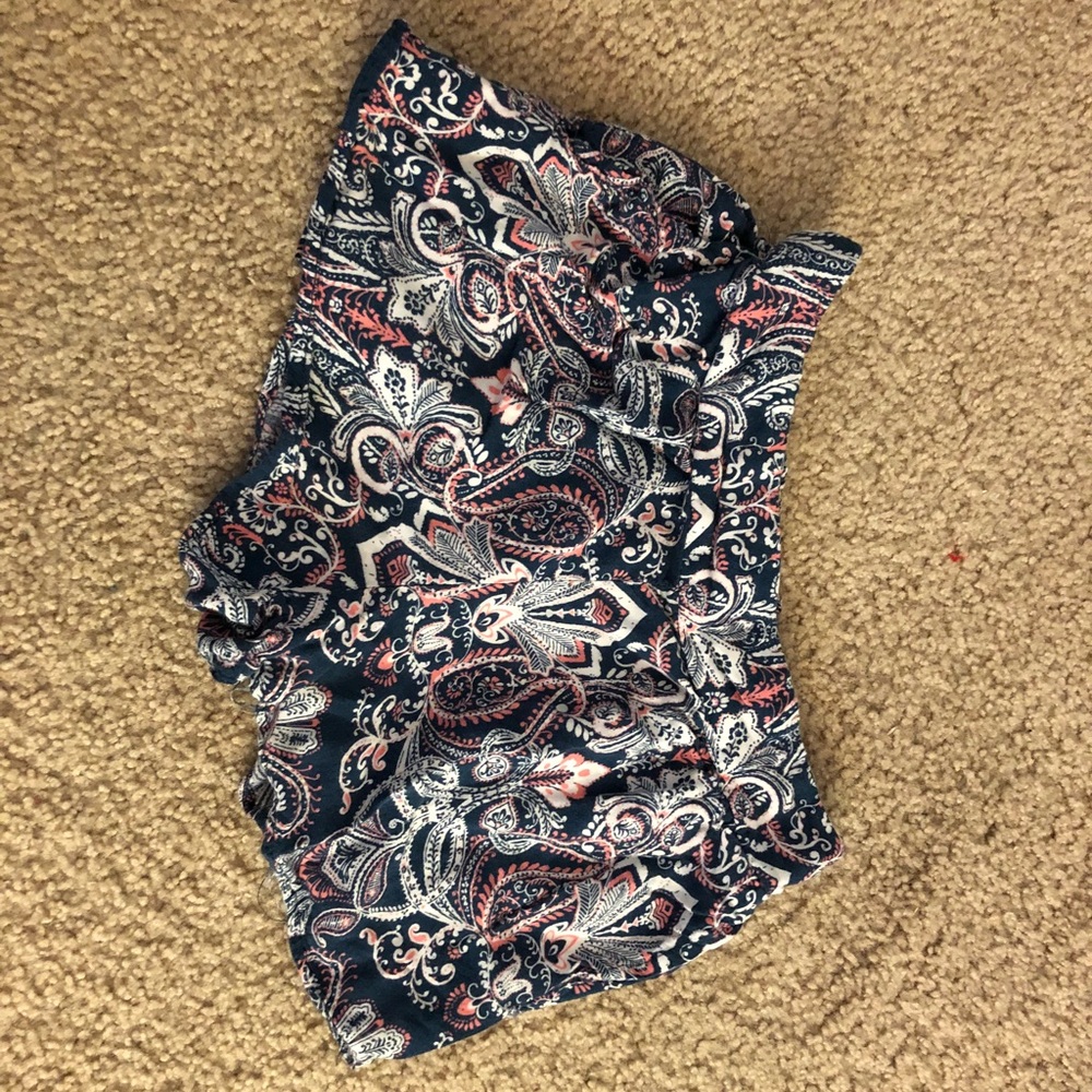 Adorable printed shorts✨